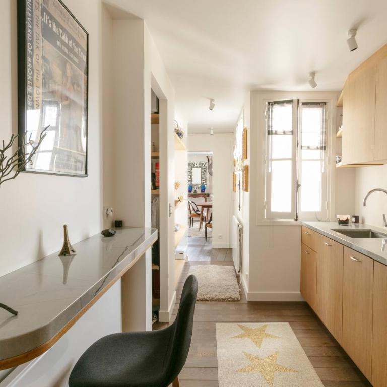 Rue Barbet de Jouy - Appartement - 14