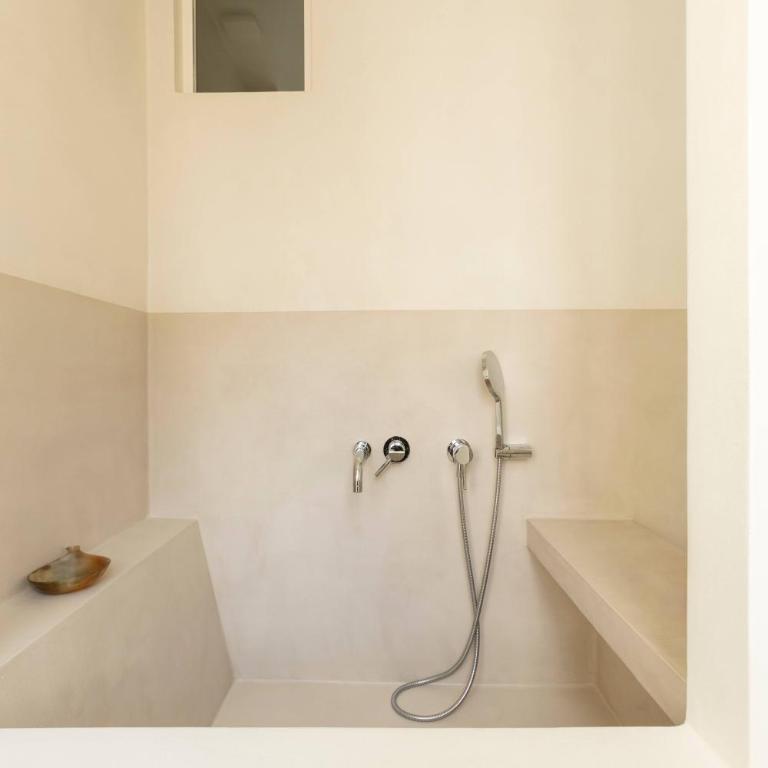 Rue Barbet de Jouy - Appartement - 27