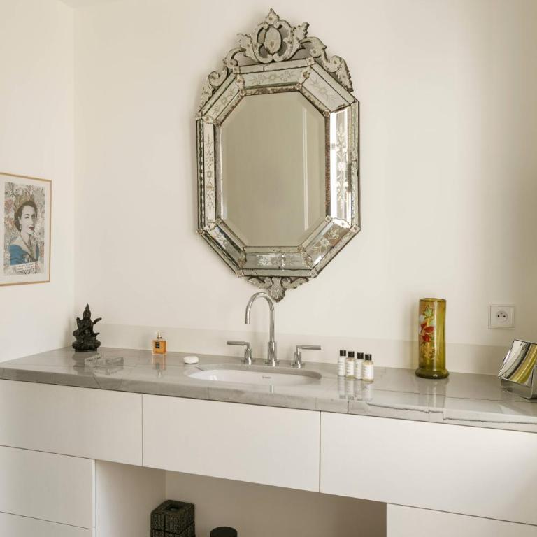 Rue Barbet de Jouy - Appartement - 34