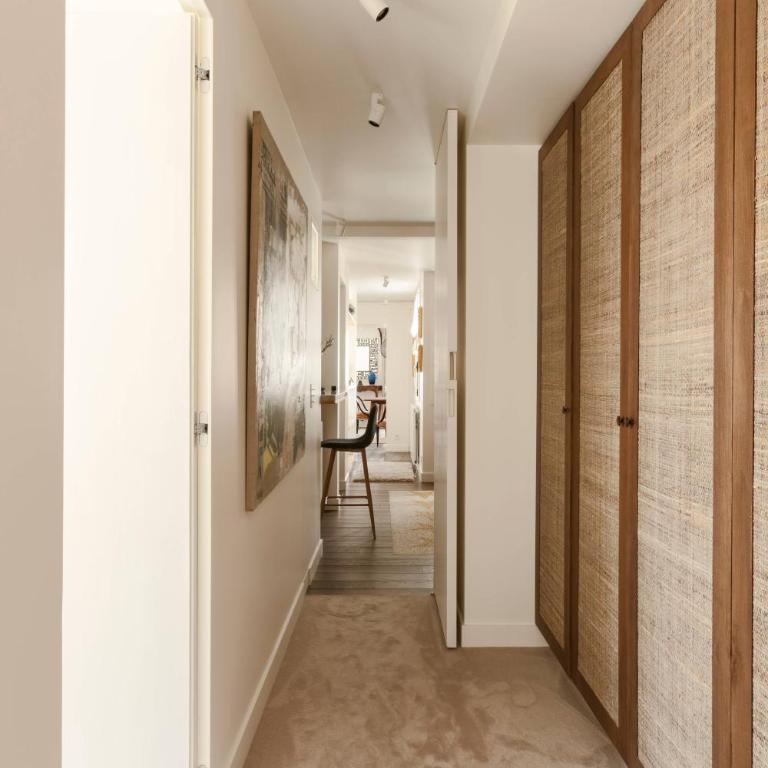 Rue Barbet de Jouy - Appartement - 33