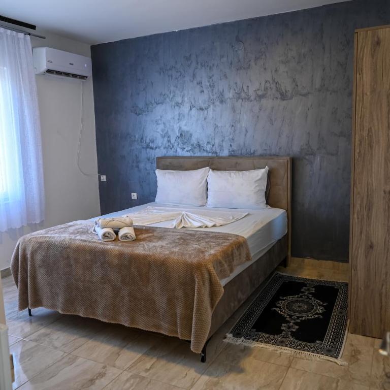 Apartments Amin - Dvokrevetna Soba sa Bračnim Krevetom - 7