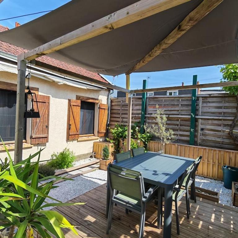 Peaceful accommodation close to Orléans city center - Apartamento de 2 dormitorios - 17