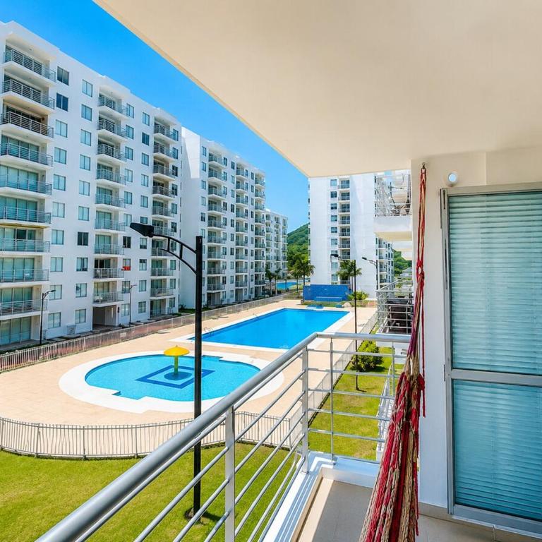 Apartamento para 11 Huéspedes Piscina y parqueo - Apartamento de 3 dormitorios - 1
