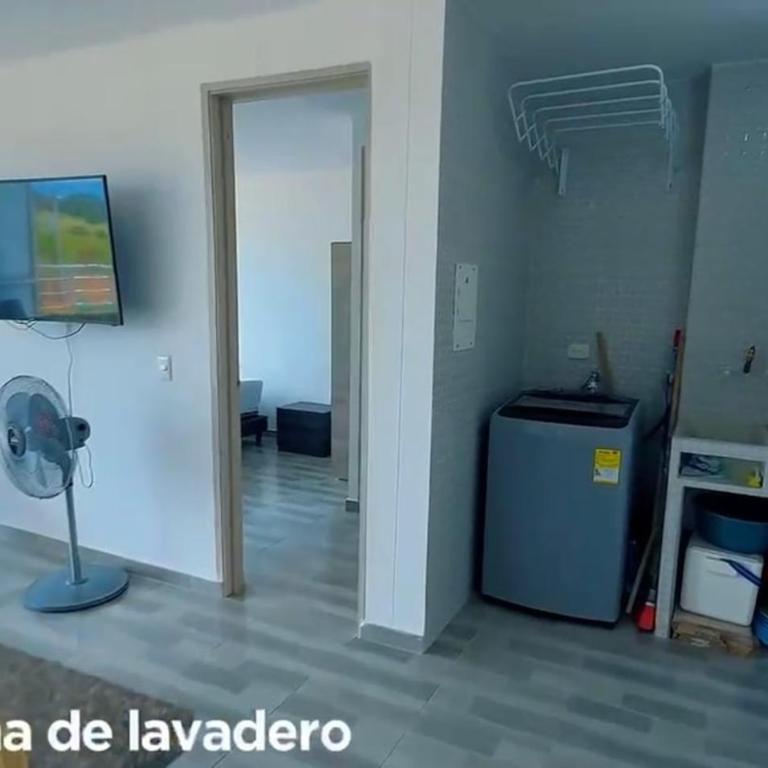 Apartamento para 11 Huéspedes Piscina y parqueo - Apartamento de 3 dormitorios - 18