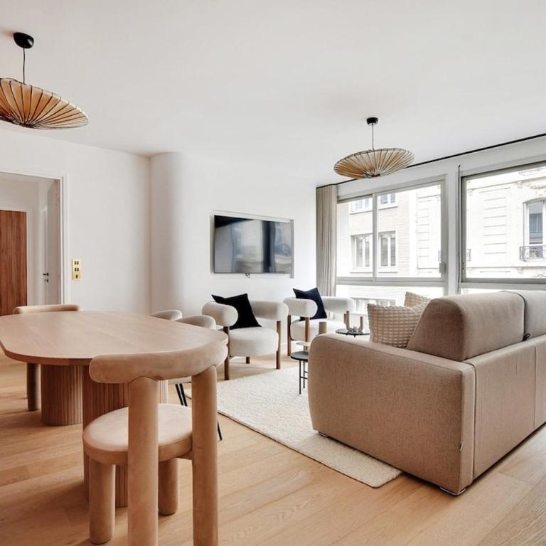 An exquisite 3-bedroom 3-bathroom apartment in Trocadéro - Eiffel Tower - Appartement - 3