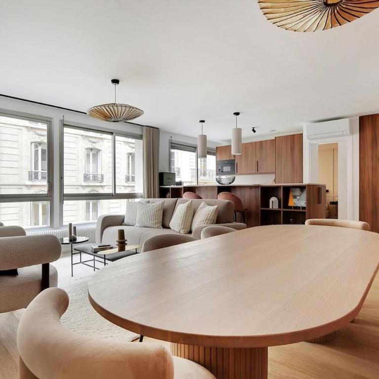 An exquisite 3-bedroom 3-bathroom apartment in Trocadéro - Eiffel Tower - Appartement - 16