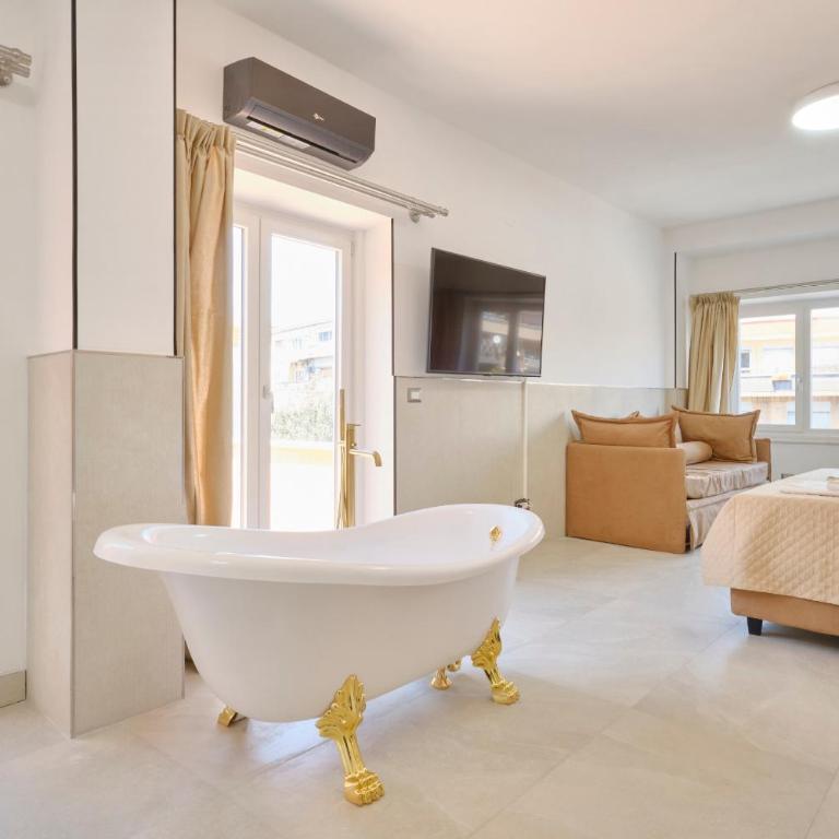 Luxury Vatican Suites - Camera Tripla Deluxe - 1