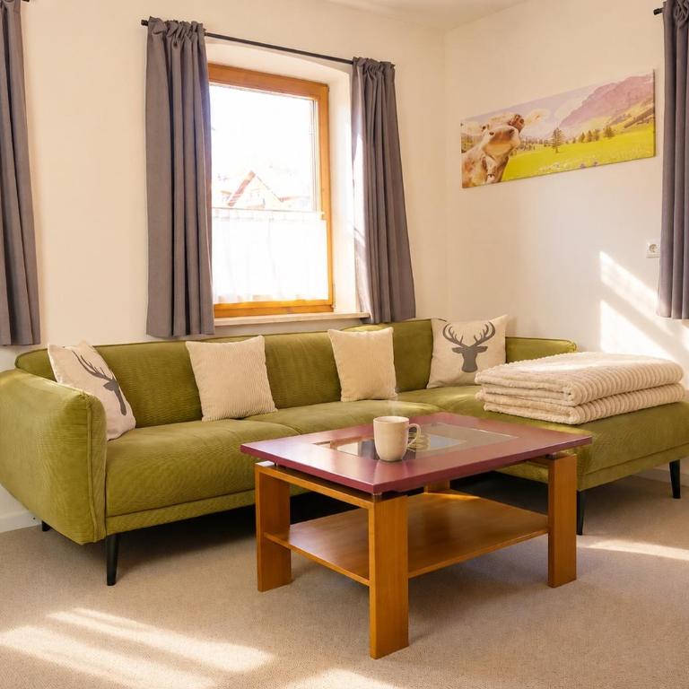 Fewo Hengge am Dorfbrunnen Wertach - Apartment mit 2 Schlafzimmern - 2