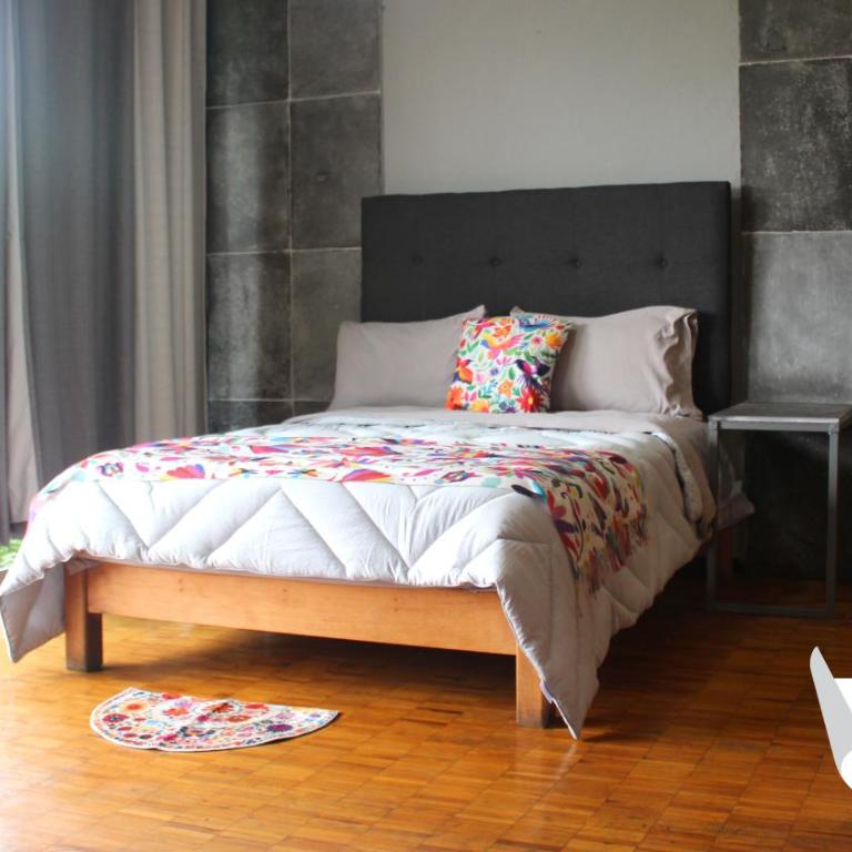 Suites Las Plazas - Apartamento con balcón - 2