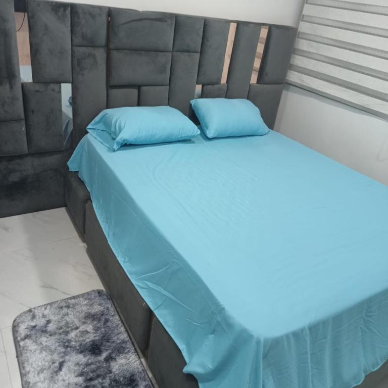 Beautiful Apartment in Cali Valle Colombia - Three-Bedroom Apartment - 23