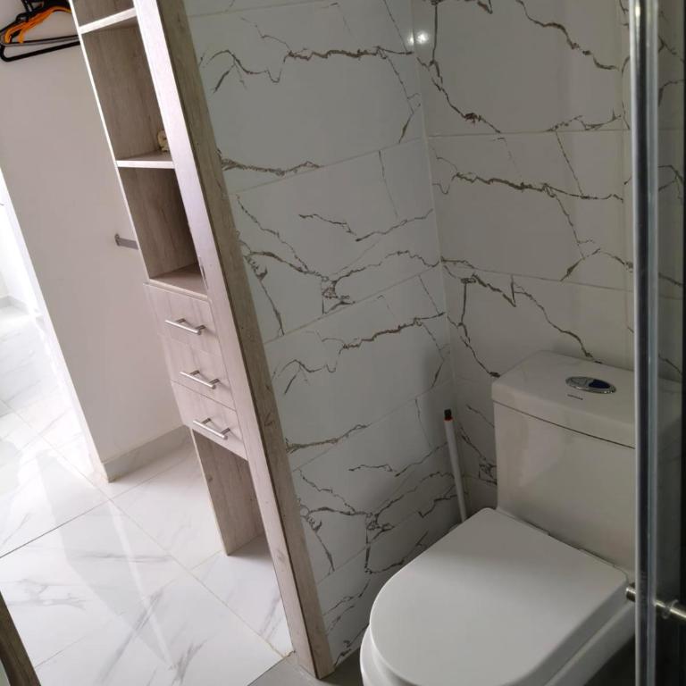 Beautiful Apartment in Cali Valle Colombia - Three-Bedroom Apartment - 26