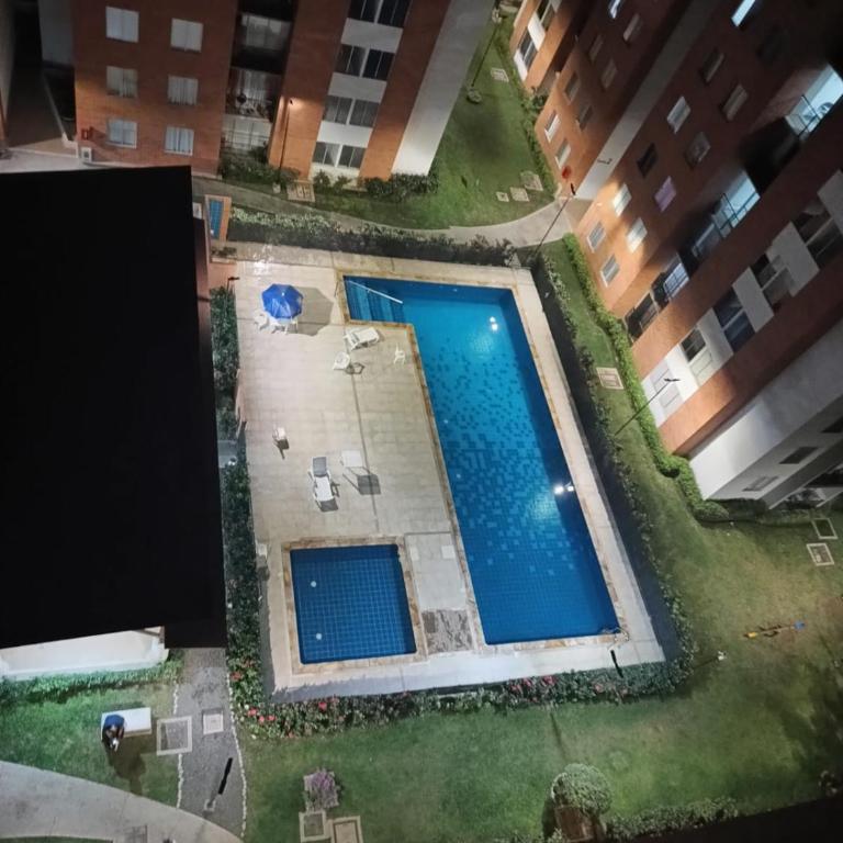 Beautiful Apartment in Cali Valle Colombia - Three-Bedroom Apartment - 35