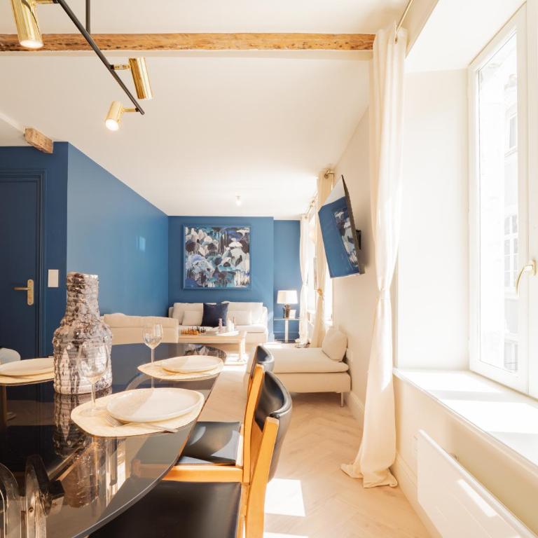 MAISON BLEUE, Apparts'hôtel Premium en Vieille-Ville - Two-Bedroom Apartment - 19
