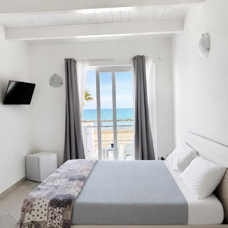 CARFAGNINI ROOMS - Camera Matrimoniale - 1