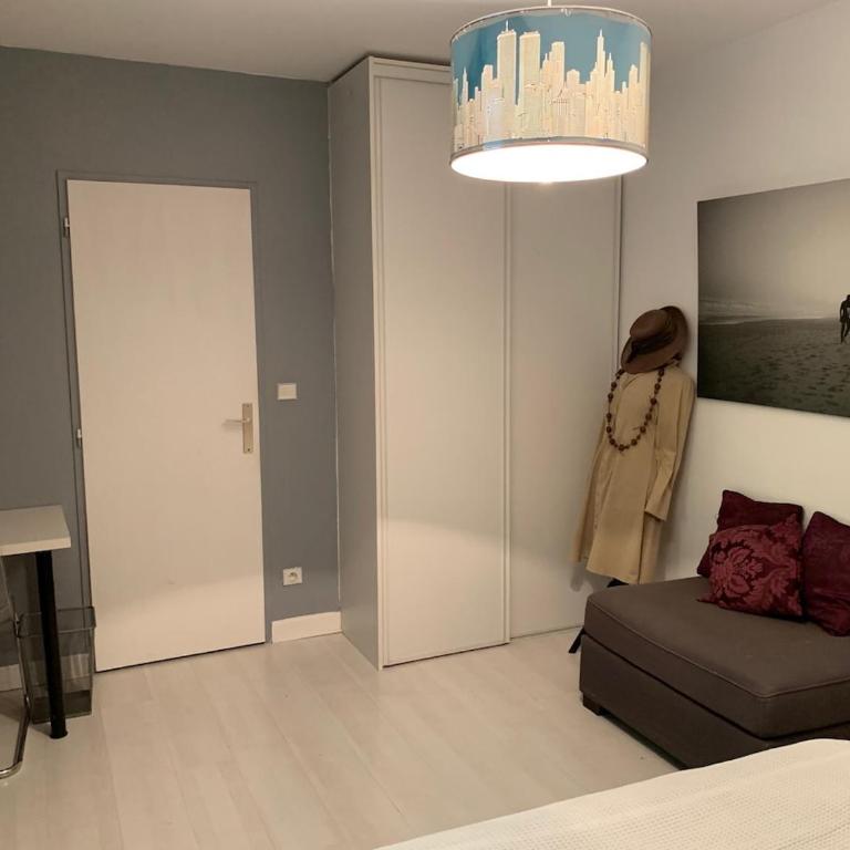 Joli appartement F3 dans l'annexe du Chateau - Appartement 2 Chambres - 4