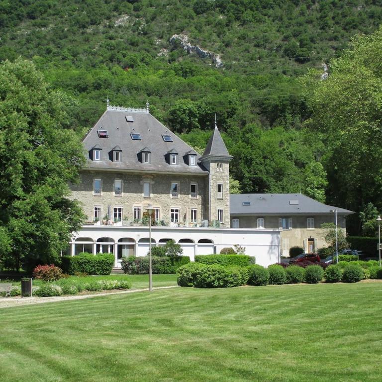 Joli appartement F3 dans l'annexe du Chateau - Appartement 2 Chambres - 20