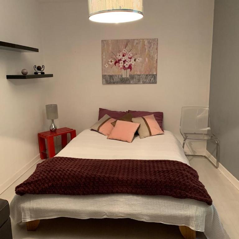 Joli appartement F3 dans l'annexe du Chateau - Appartement 2 Chambres - 26
