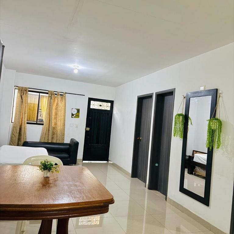 Habitación Privada con Aire Acondicionado y Piscina Cercana - Double Room with Private Bathroom - 4