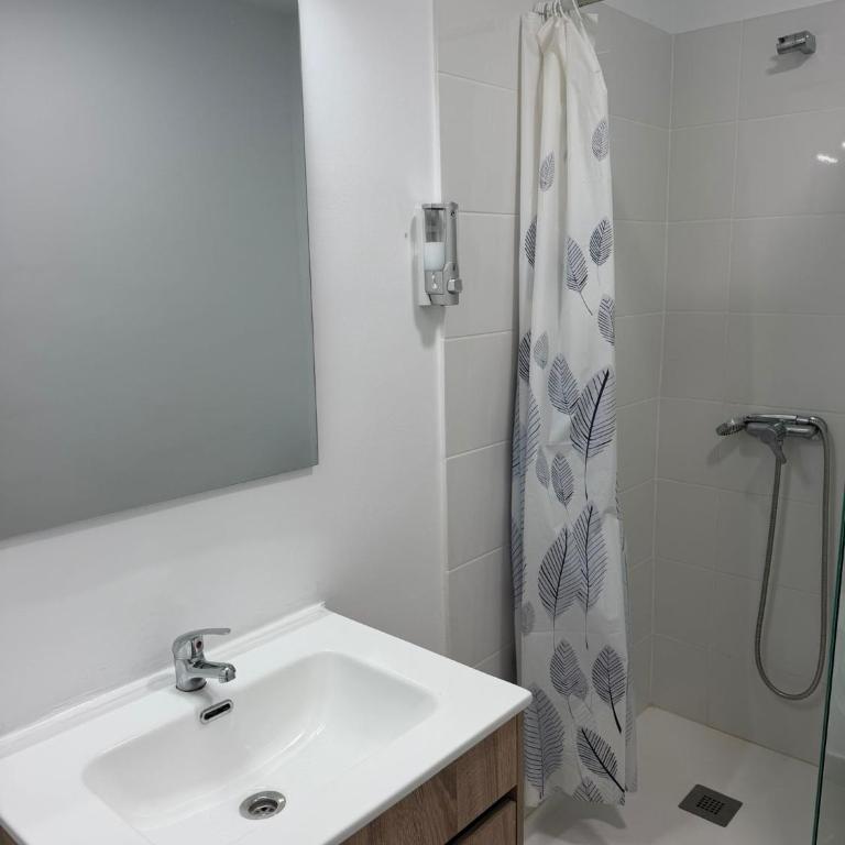 Urban sf Stay Maspalomas - Classic Vierbettzimmer - 2