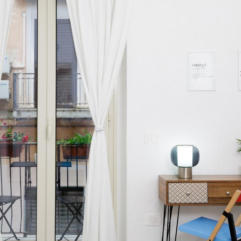 Oi Né Napoli - Double Room with Balcony - 5