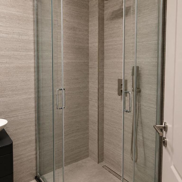 Grand Clochē - Apartman sa 2 Spavaće Sobe i Pogledom na Grad - 4