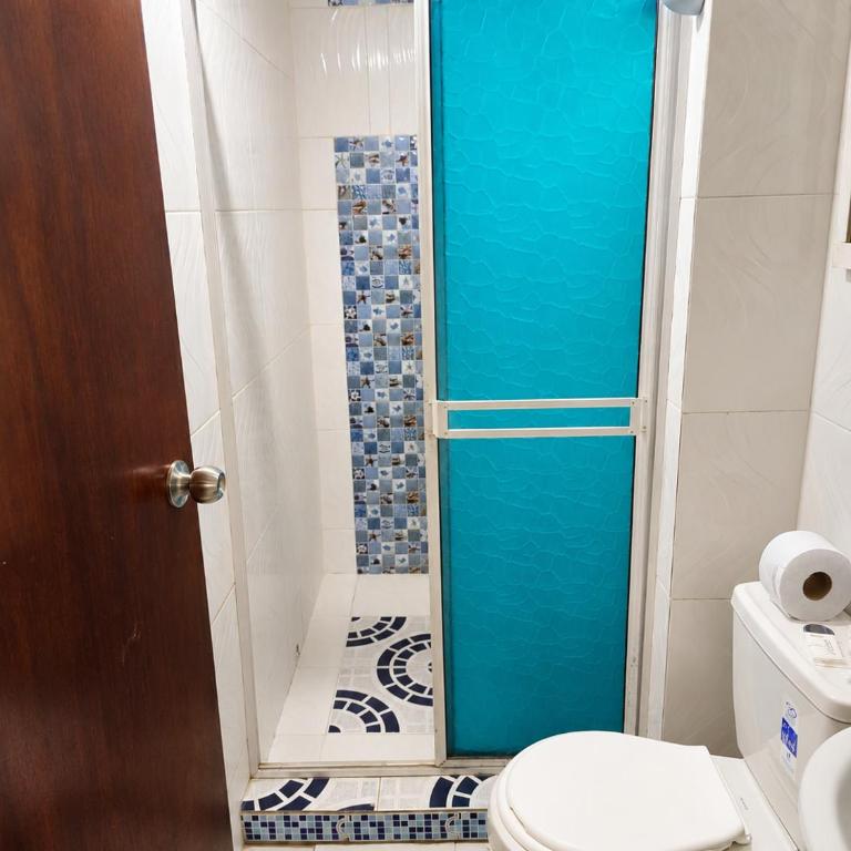 Apartamento Los Manglares - Three-Bedroom Apartment - 6