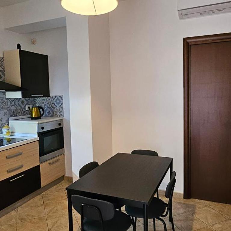 Alba holiday house - Appartamento con 2 Camere da Letto e Balcone - 12