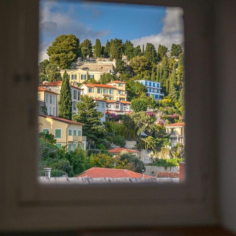 CHATEAU D'AZUR appartement vue mer vieille ville - Apartment - 44