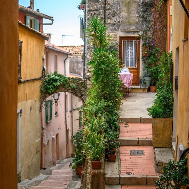 CHATEAU D'AZUR appartement vue mer vieille ville - Apartment - 50