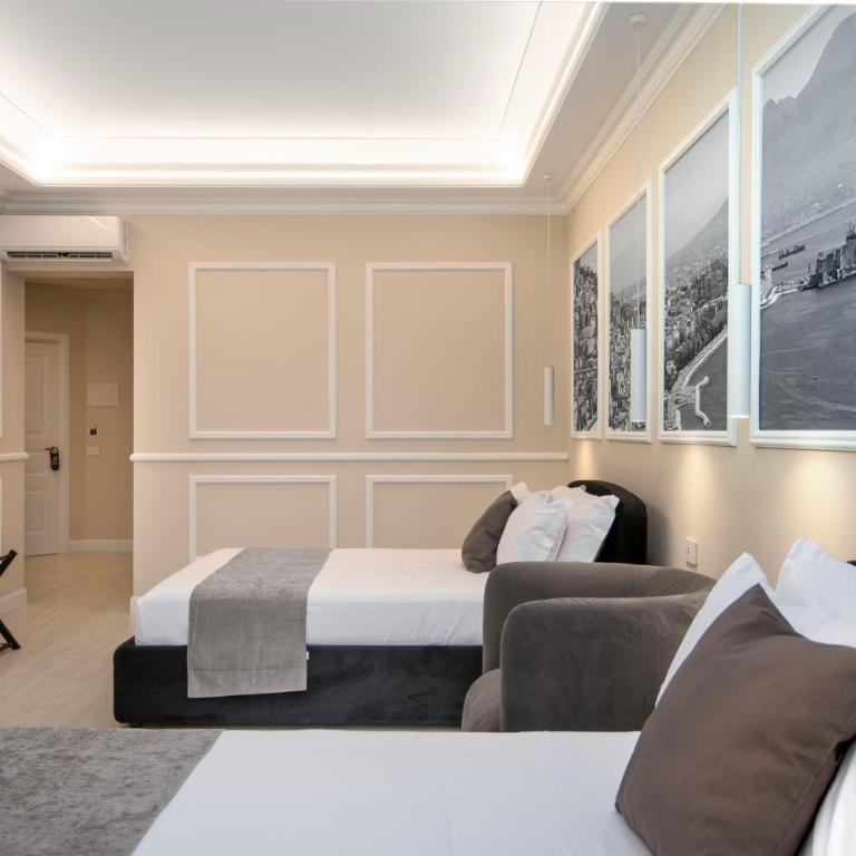Naples Plaza Bovio - Habitación Cuádruple de Lujo - 9