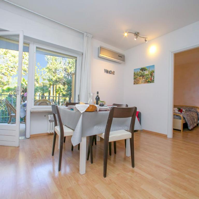 Riva Lago e Spiaggia Apartment - Happy Rentals - Appartamento con Vista Montagna - 2