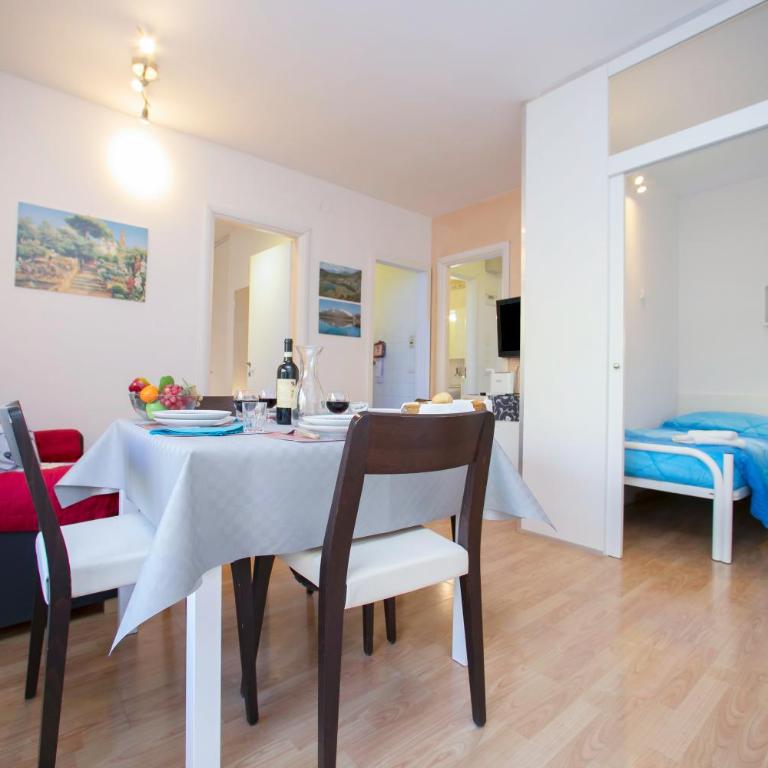 Riva Lago e Spiaggia Apartment - Happy Rentals - Appartamento con Vista Montagna - 14