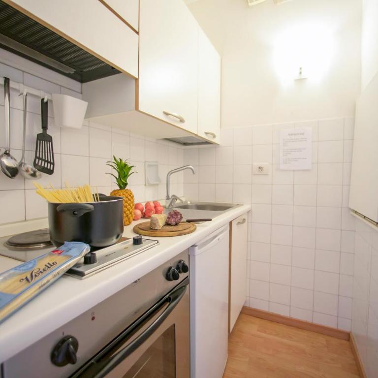 Riva Lago e Spiaggia Apartment - Happy Rentals - Appartamento con Vista Montagna - 17