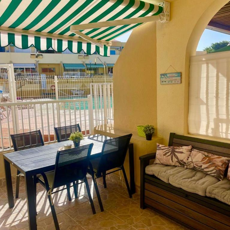 Costa Adeje Playa del Duque poolside apartment - One-Bedroom Apartment - 3