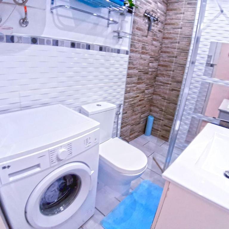 Costa Adeje Playa del Duque poolside apartment - One-Bedroom Apartment - 43