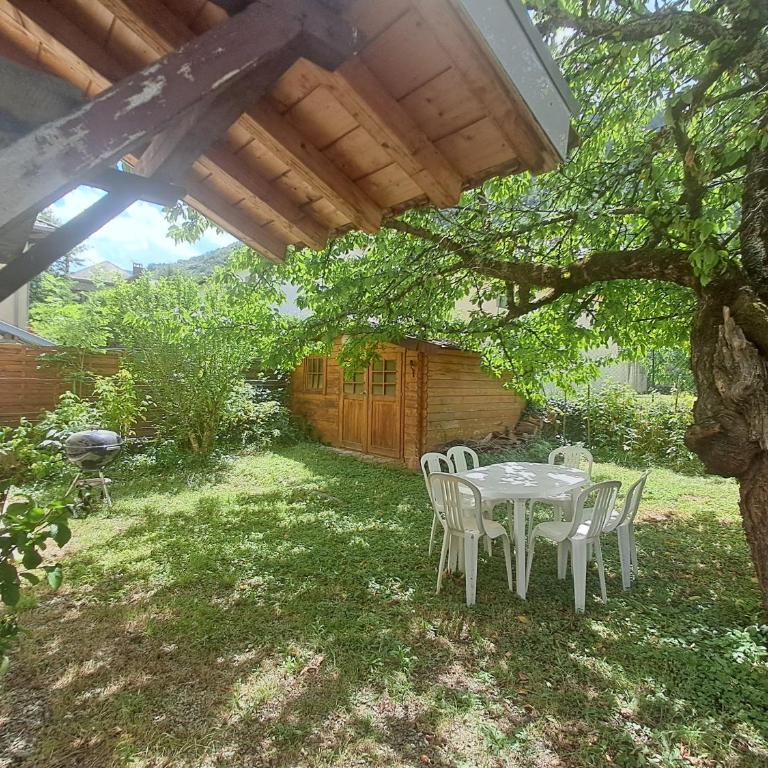 Gîte "Le Baou" à deux pas du télécabine! - Appartement 3 Chambres - 4
