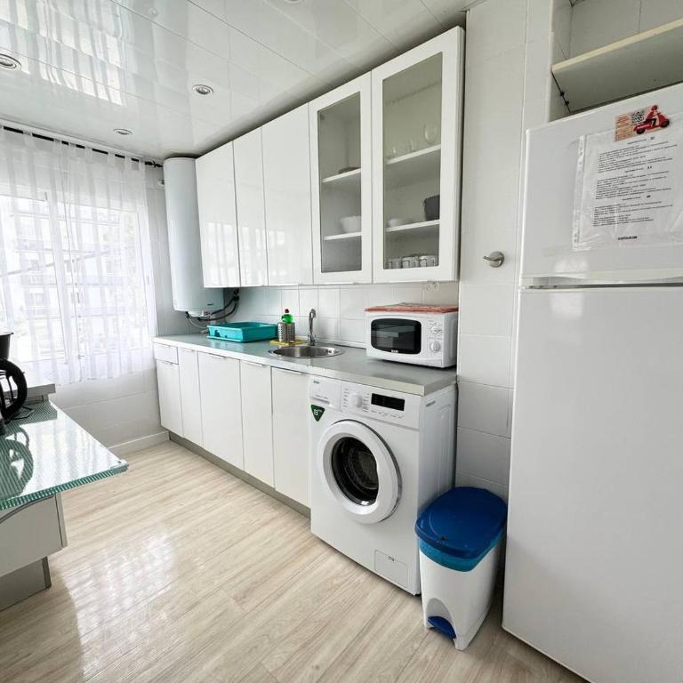 Apartsalou Priorat - Two-Bedroom Apartment - 21