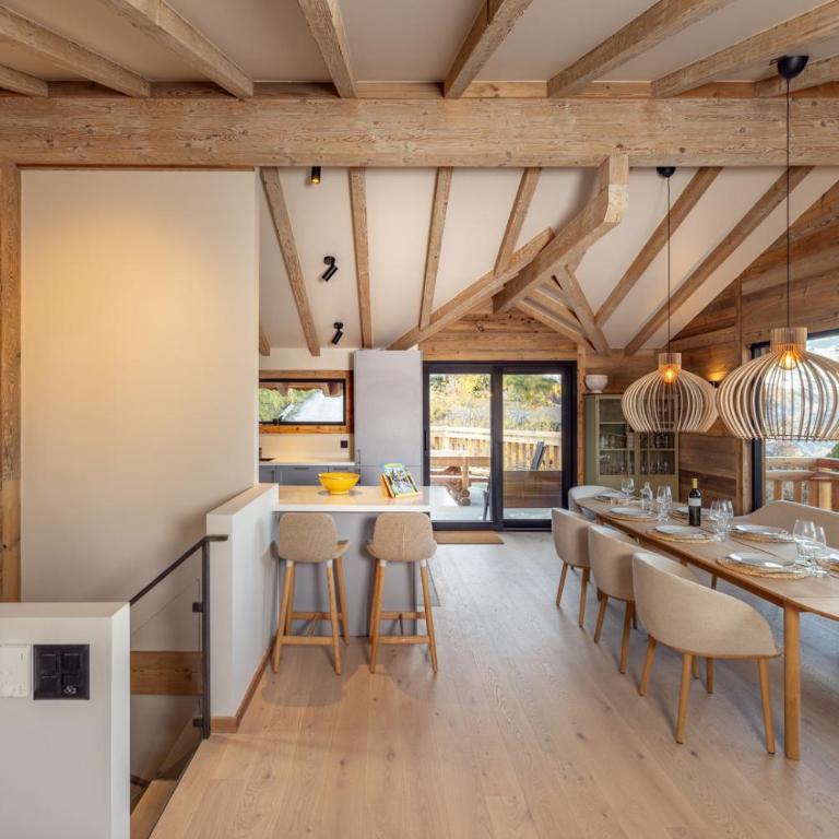 Chalet Montâme - Modern luxury in the Swiss Alps - Chalet - 4