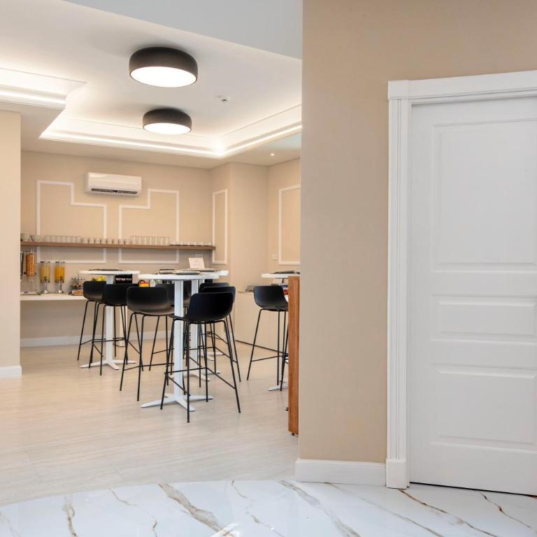 Naples Plaza Downtown - Camera Quadrupla Luxury - 15