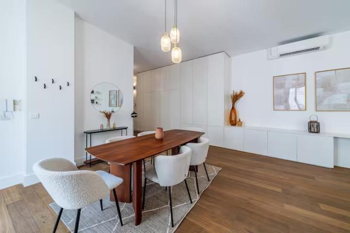 Elegant 3-Bedroom Duplex Champs-Élysées - Air Conditioning - Appartement - 5