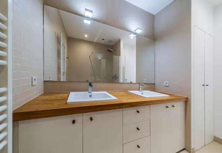 Elegant 3-Bedroom Duplex Champs-Élysées - Air Conditioning - Appartement - 22