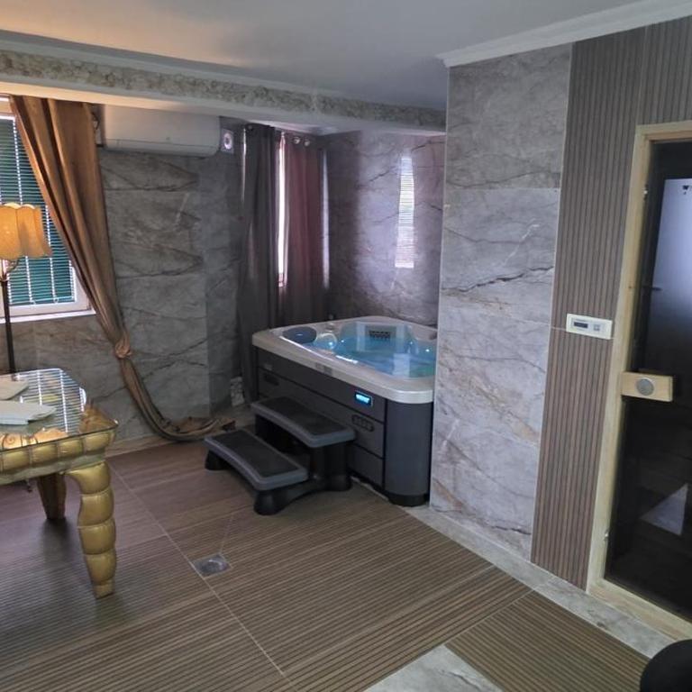 Bali Colosseum Hotel - Präsidentensuite - 3