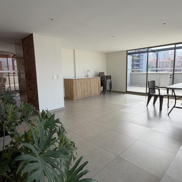 Moderno Apt, El Poblado cerca Provenza, AC, Vista, Wifi - One-Bedroom Apartment - 21