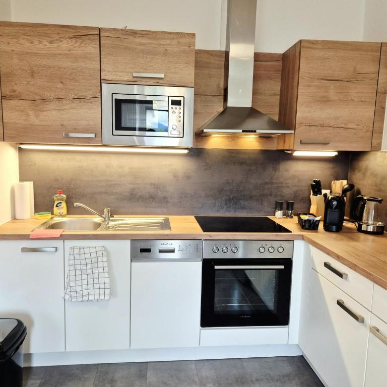 Apartment Knittelfeld Garden View near Red Bull Ring - One-Bedroom Apartment - 5