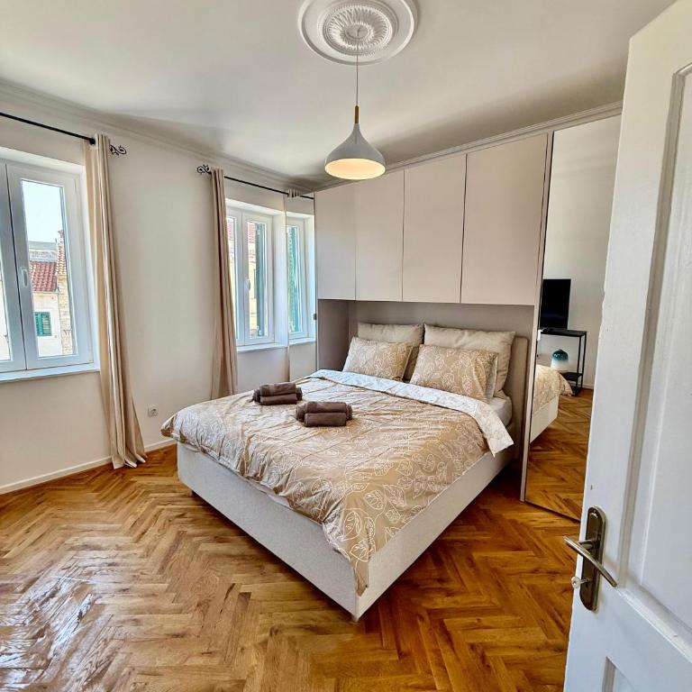 Clock Tower Apartments Old Town Herceg Novi - One-Bedroom Apartment - 14
