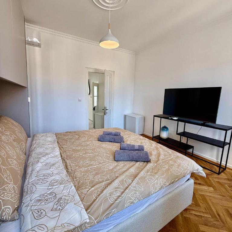 Clock Tower Apartments Old Town Herceg Novi - One-Bedroom Apartment - 13