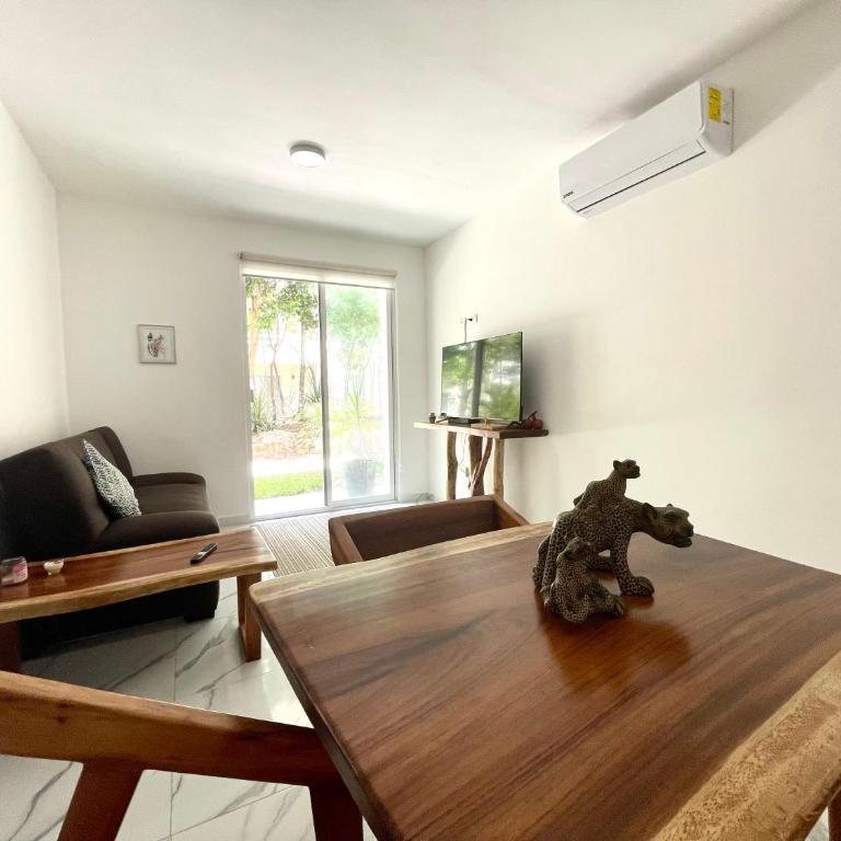 Bonito depto Playa del Carmen 2hab2bañ y varias amenidades - Appartement - Rez-de-Chaussée - 28