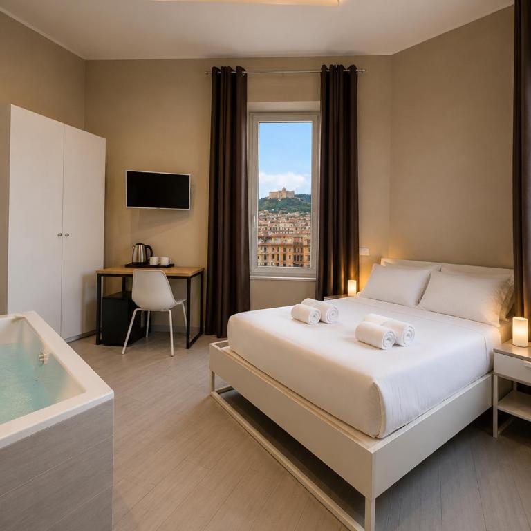 Metro Suites Napoli Central Boutique Rooms & Suites - King Room - 3
