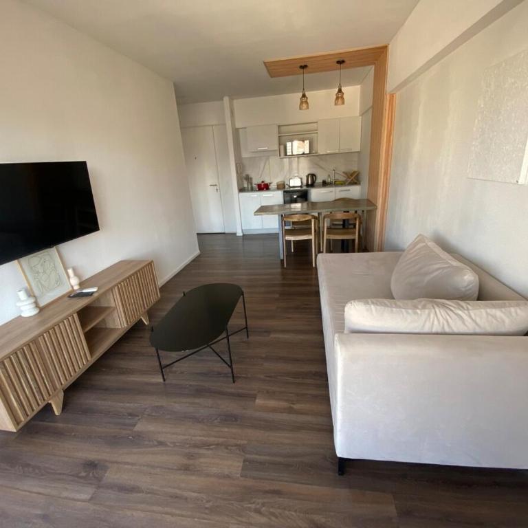 Apartment in central Palermo, BsAs, full amenities - One-Bedroom Apartment with Balcony and City View - 40