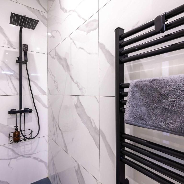 Maison Marly avec piscine privee a Serignan - Apartment - 28
